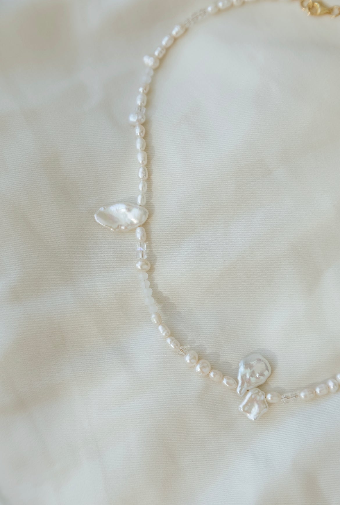 Camille Pearl Choker