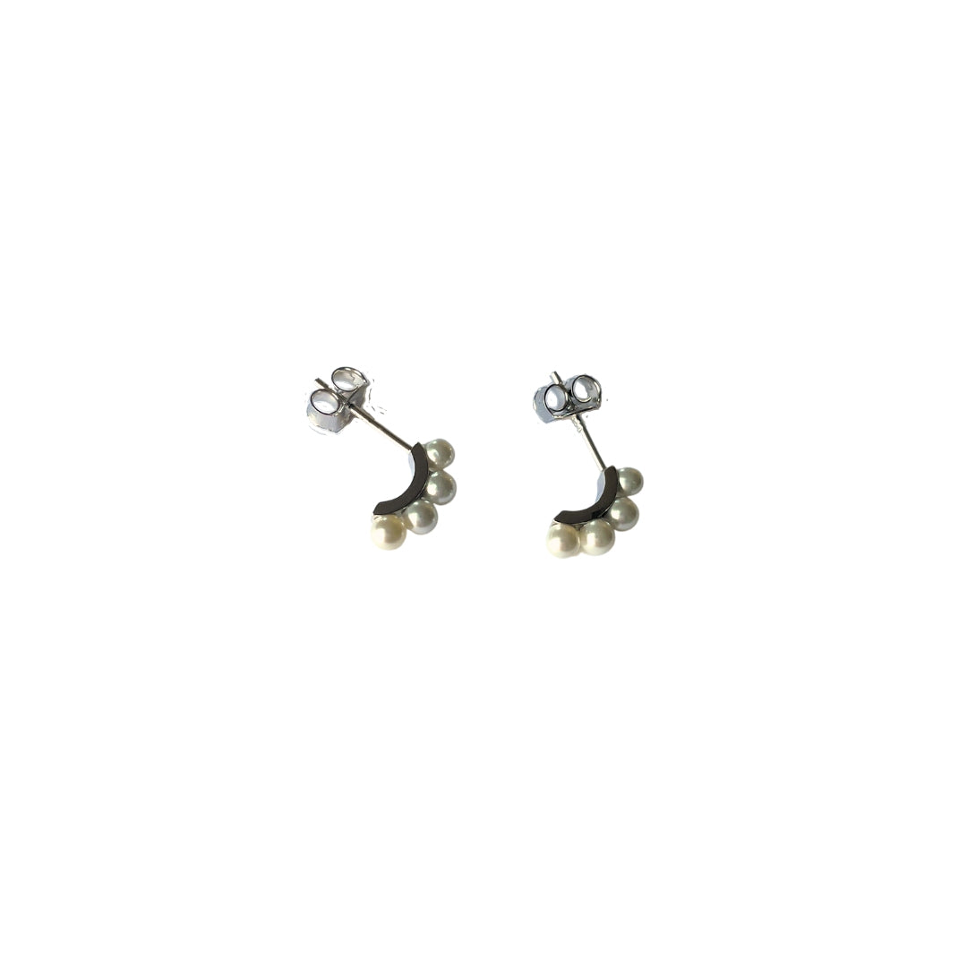 Pearl Stud Earring