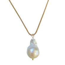 Load image into Gallery viewer, Goop Pearl Drop Necklace
