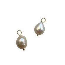 Load image into Gallery viewer, Classic White Pearl Charm
